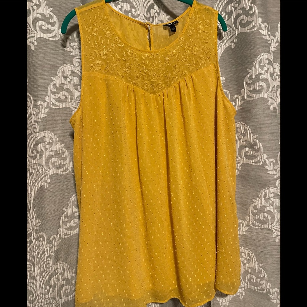 Torrid mustard yellow 2x top